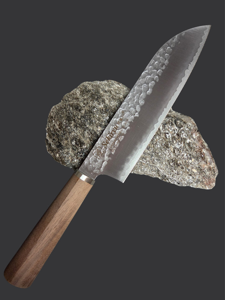 Sekiryu VG10 Hammered Damascus Santoku 165mm